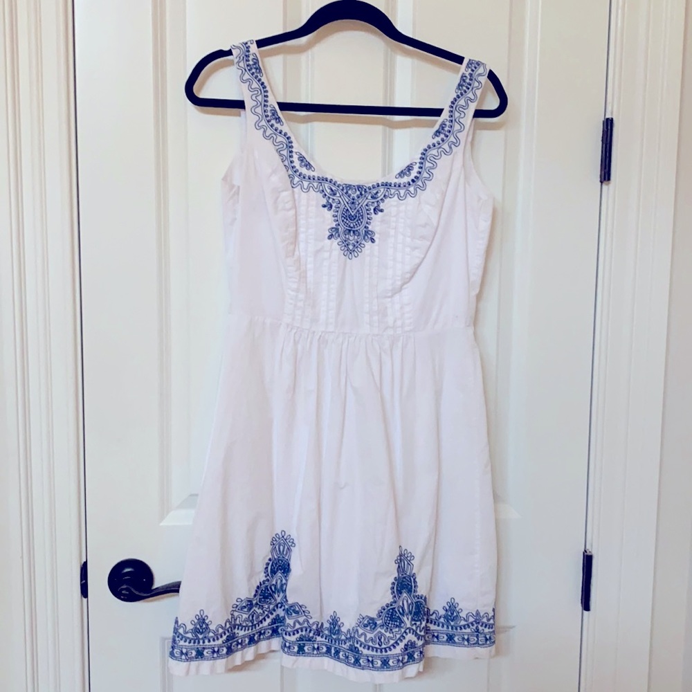 Vineyard vines summer dress